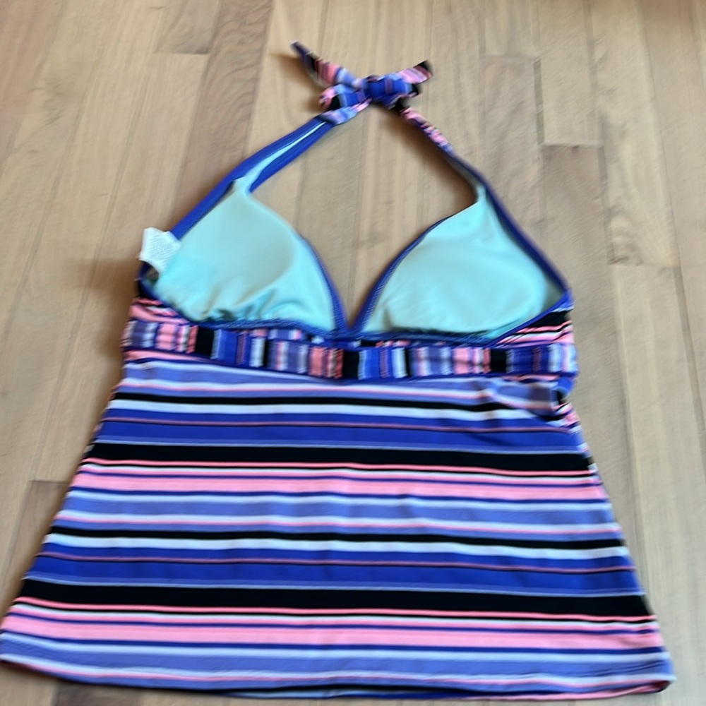 Nike Tankini Top - Picture 2 of 3